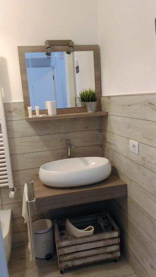 Bernate Ticino La Terrazza Sul Naviglio B&B المظهر الخارجي الصورة